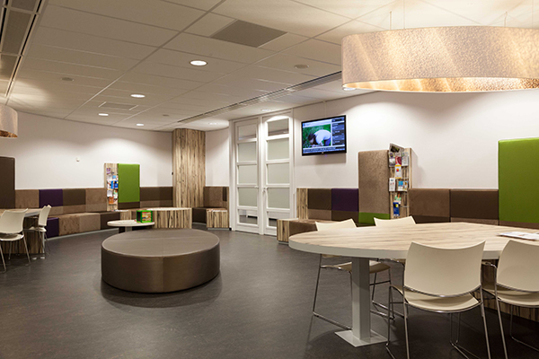 de burgt wachtkamer 4